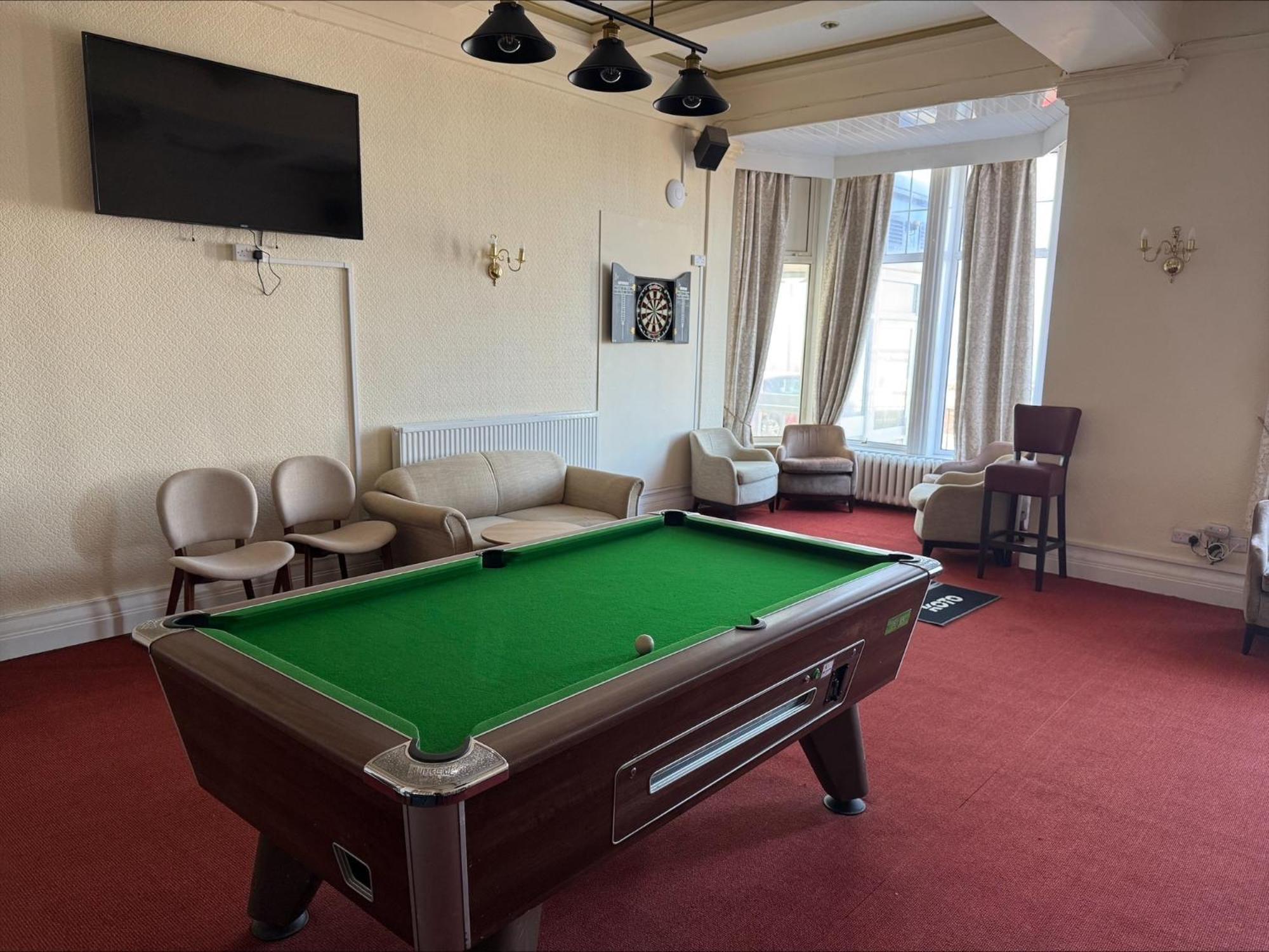 בלקפול The Savoy Hotel (Adults Only) מראה חיצוני תמונה