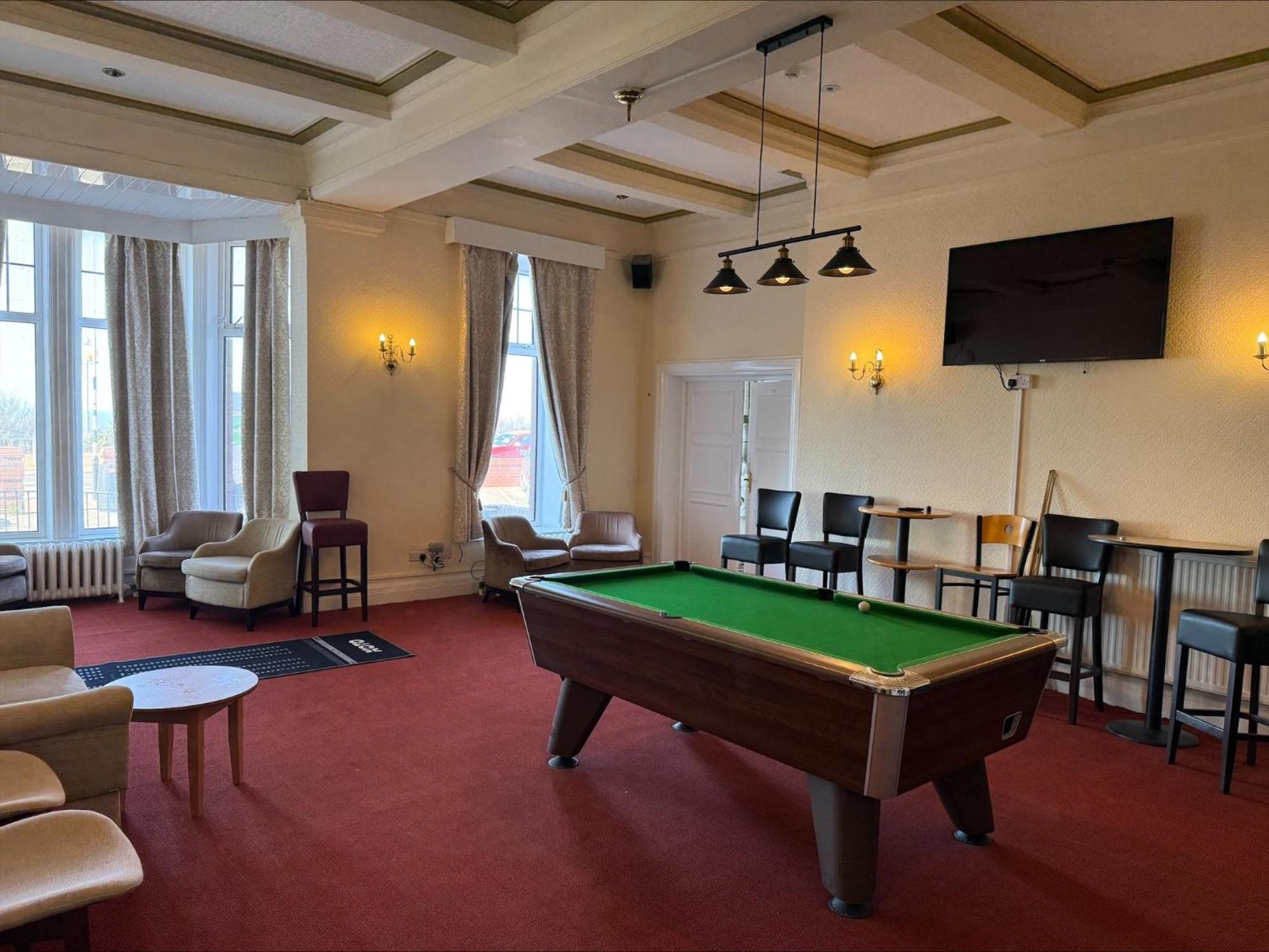 בלקפול The Savoy Hotel (Adults Only) מראה חיצוני תמונה