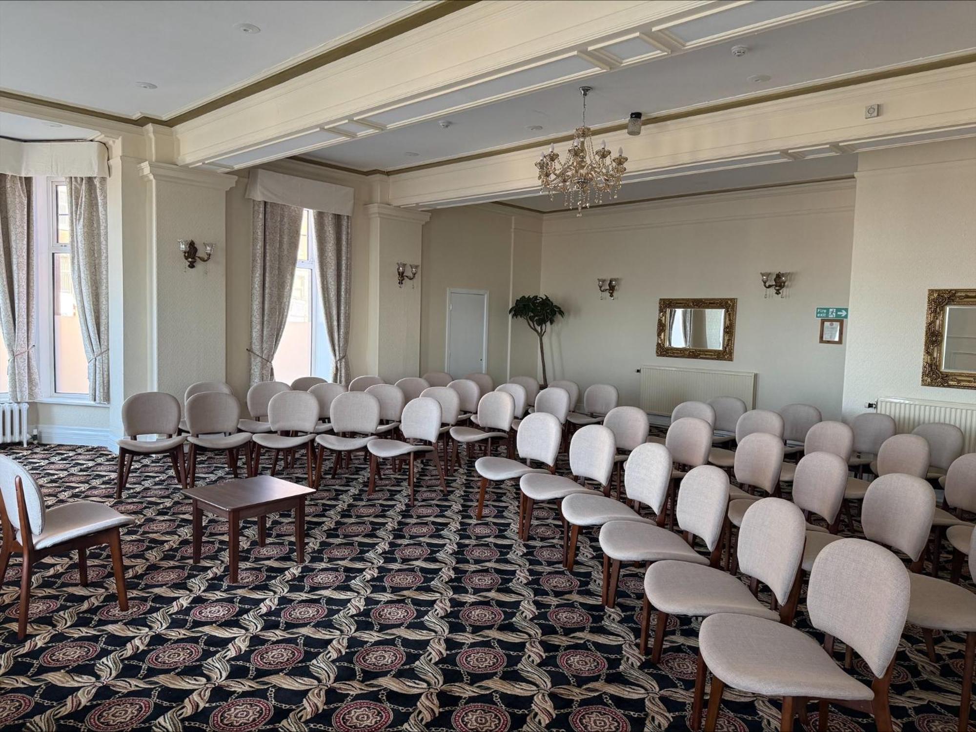 בלקפול The Savoy Hotel (Adults Only) מראה חיצוני תמונה
