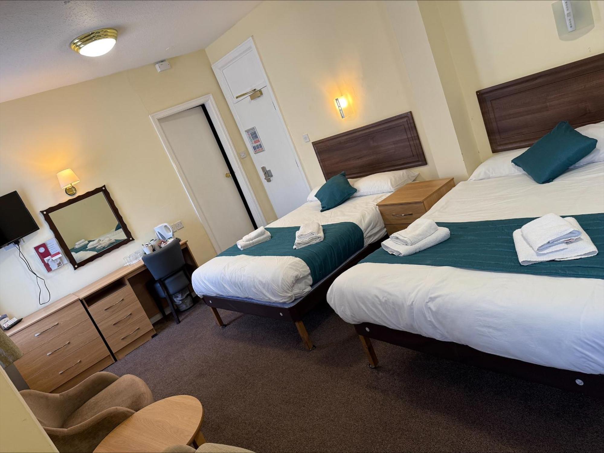 בלקפול The Savoy Hotel (Adults Only) מראה חיצוני תמונה