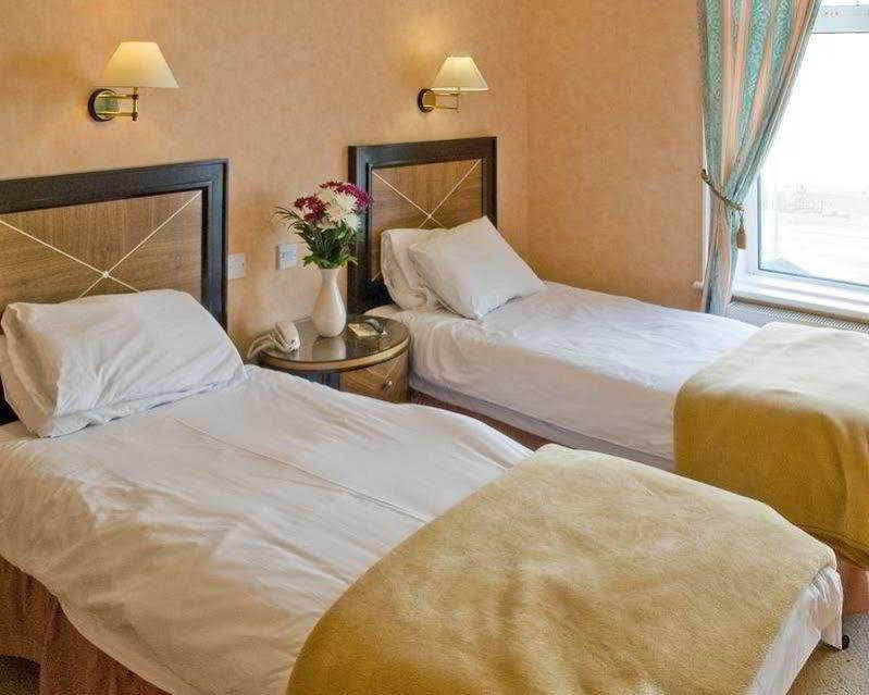 בלקפול The Savoy Hotel (Adults Only) מראה חיצוני תמונה